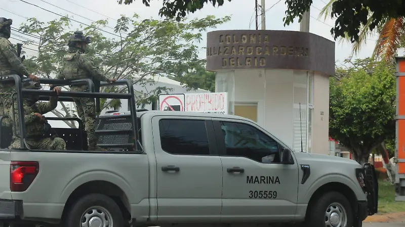 La-Marina-Vigila-Los-Alrededores-De-La-Refinería